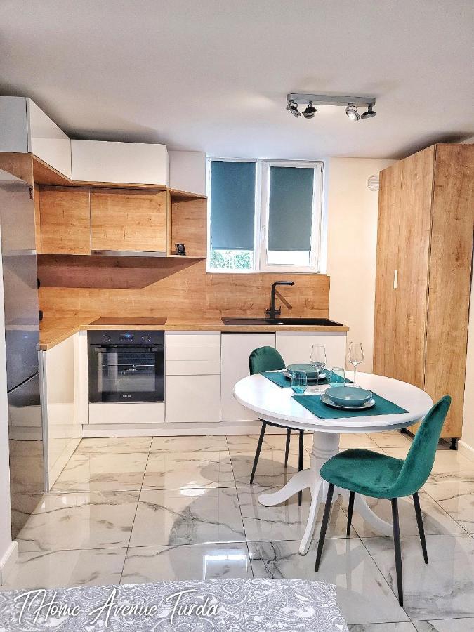 Thome Salt Avenue Turda Exterior foto